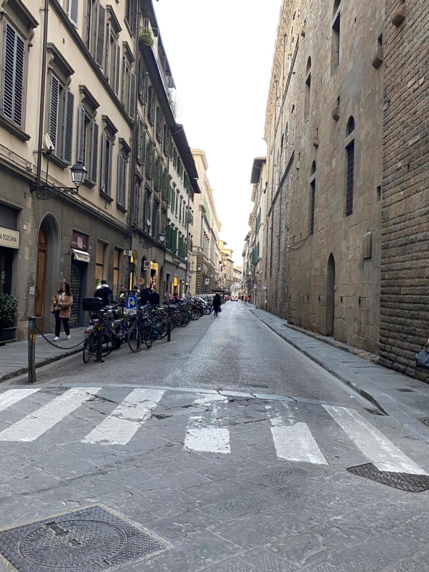 شقة Un Bacio A Firenze المظهر الخارجي الصورة