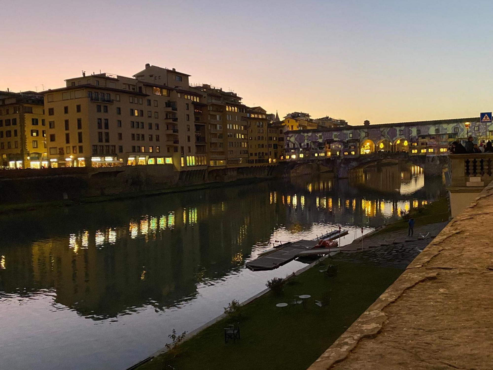 شقة Un Bacio A Firenze المظهر الخارجي الصورة